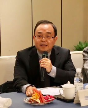 湖北省侨联副主席、商会名誉会长、wnsr威尼斯光电董事长陈义红