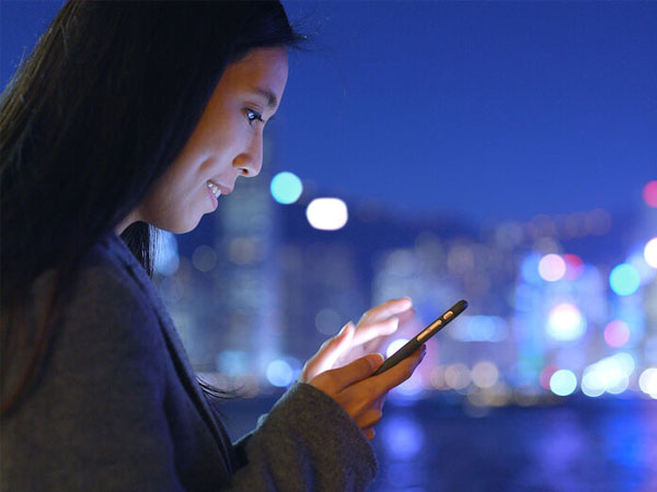 用于紧凑型相机？榈目傻鹘挂禾逋妇