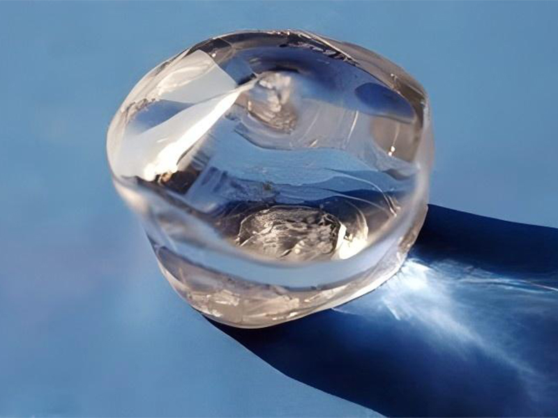 α-BBO和β-BBO：两种晶体的光学特性差异及应用场景解析